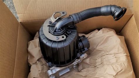 freightliner crankcase breather|Freightliner Cascadia Crankcase Breather。